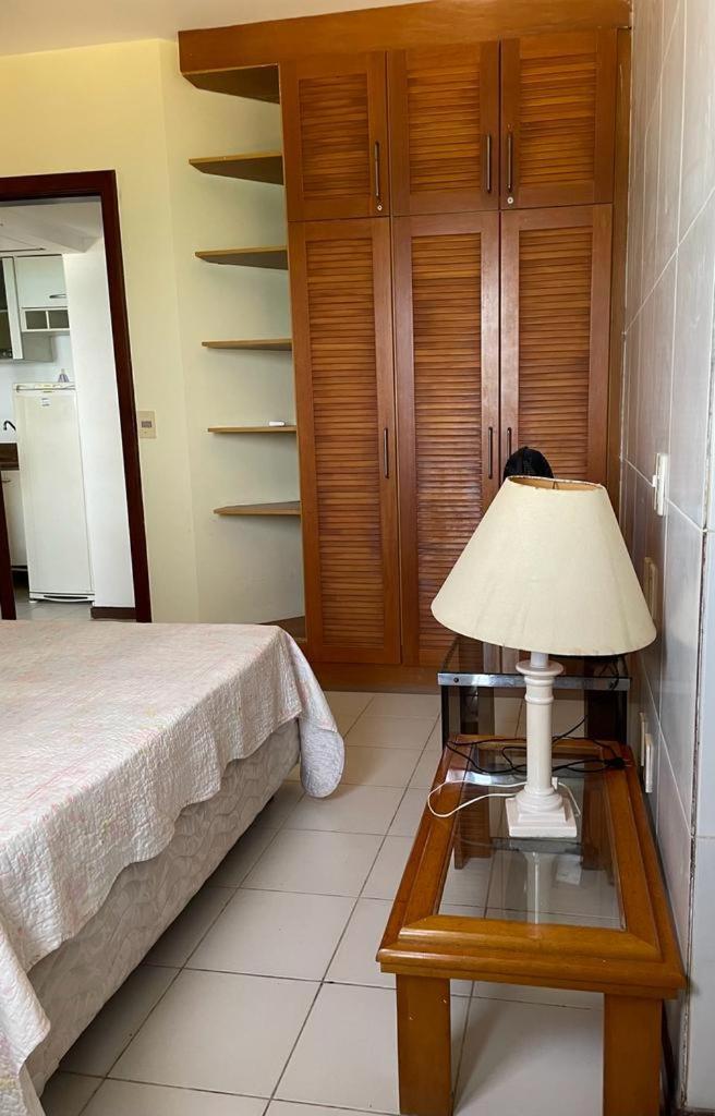 Flat No Pituba Sol 302 E 311 * Salvador